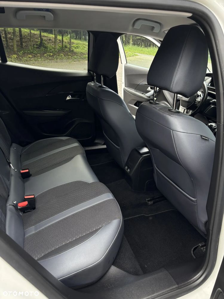 Peugeot 2008 BlueHDi 100 STOP & START Allure - 14