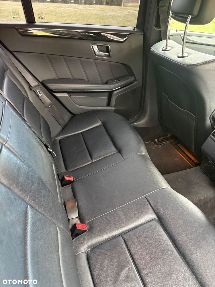 Mercedes-Benz Klasa E 220 CDI BlueEff Elegance - 9