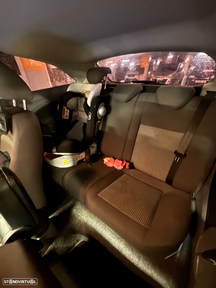 SEAT Ibiza SC 1.2 TDi Sport DPF - 3