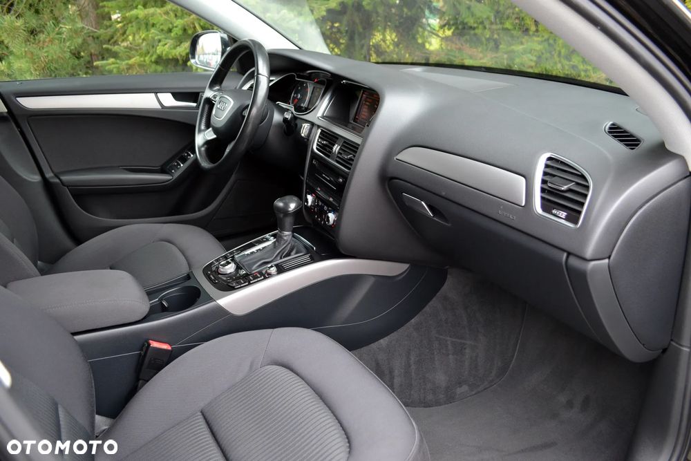 Audi A4 Avant - 22