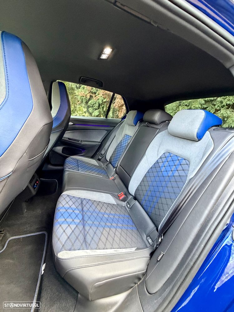 VW Golf 2.0 TSI R DSG - 35