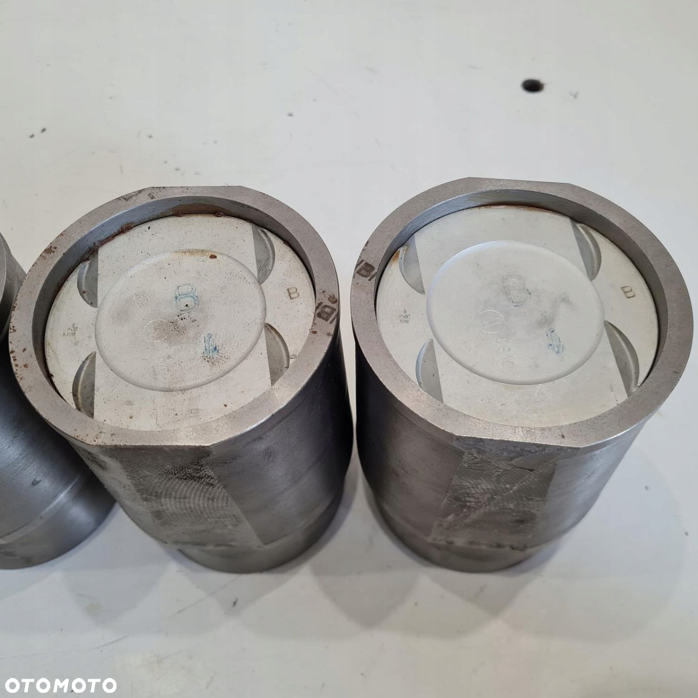 CITROEN XANTIA XSARA PEUGEOT 306 406 1.8 16V TULEJE TŁOKI KPL 0111.Y7 OE - 5