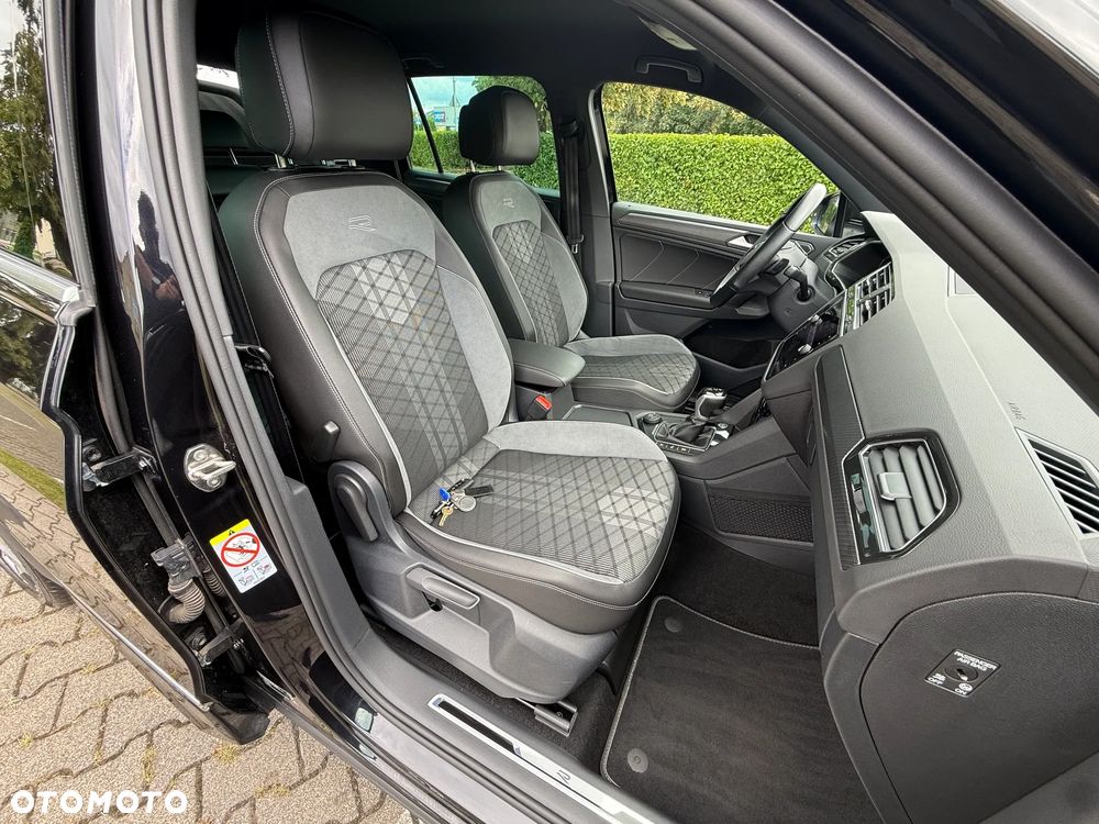 Volkswagen Tiguan 2.0 TDI SCR 4Mot R-Line DSG - 17