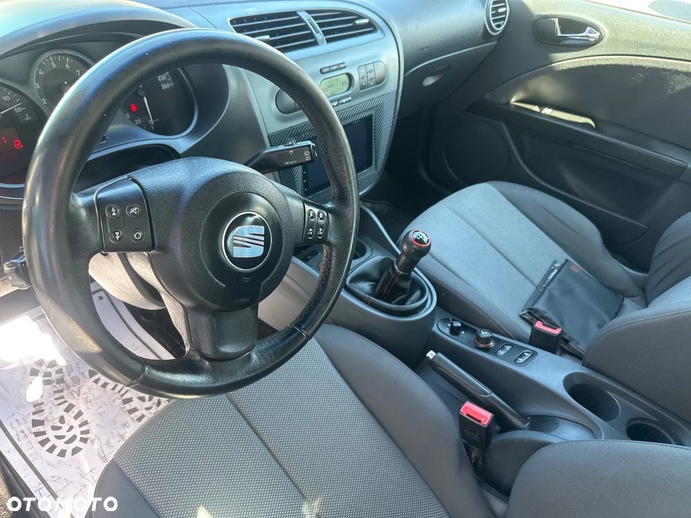 Seat Leon 2.0 FSI Reference - 16