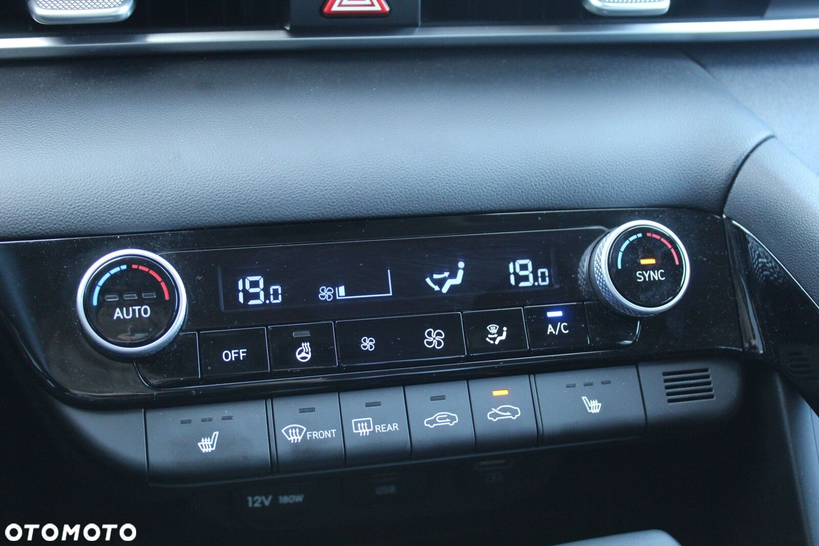Hyundai Elantra 1.6 Smart CVT - 16