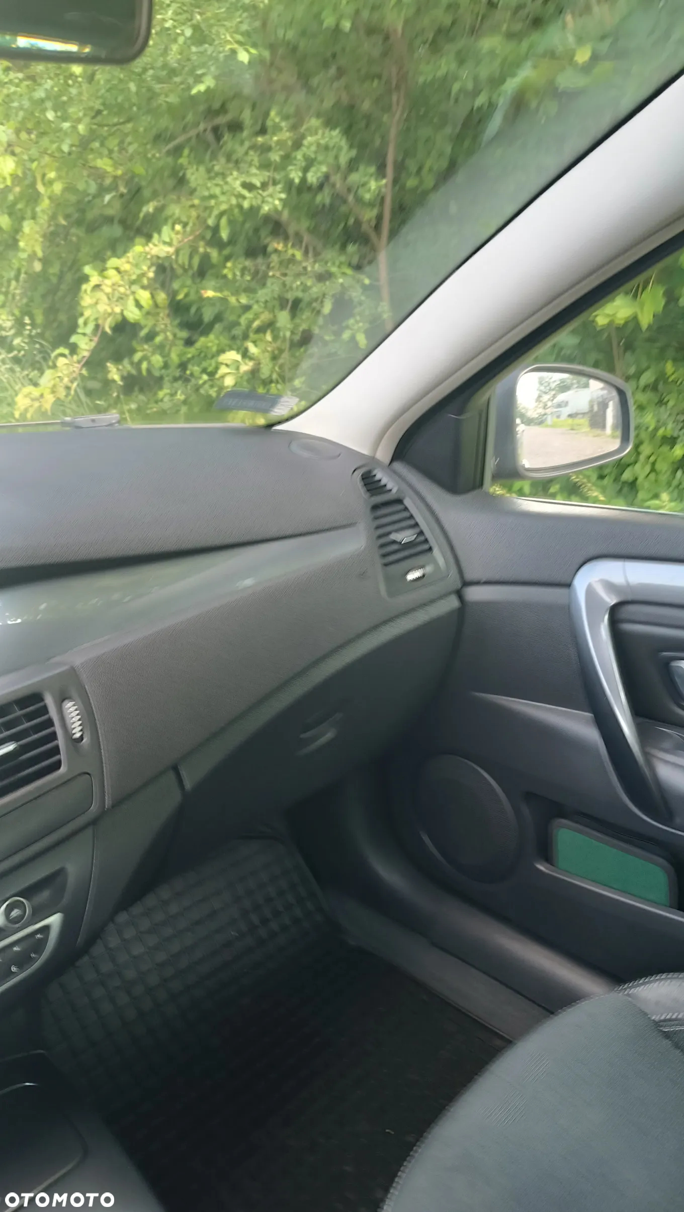 Renault Laguna - 16