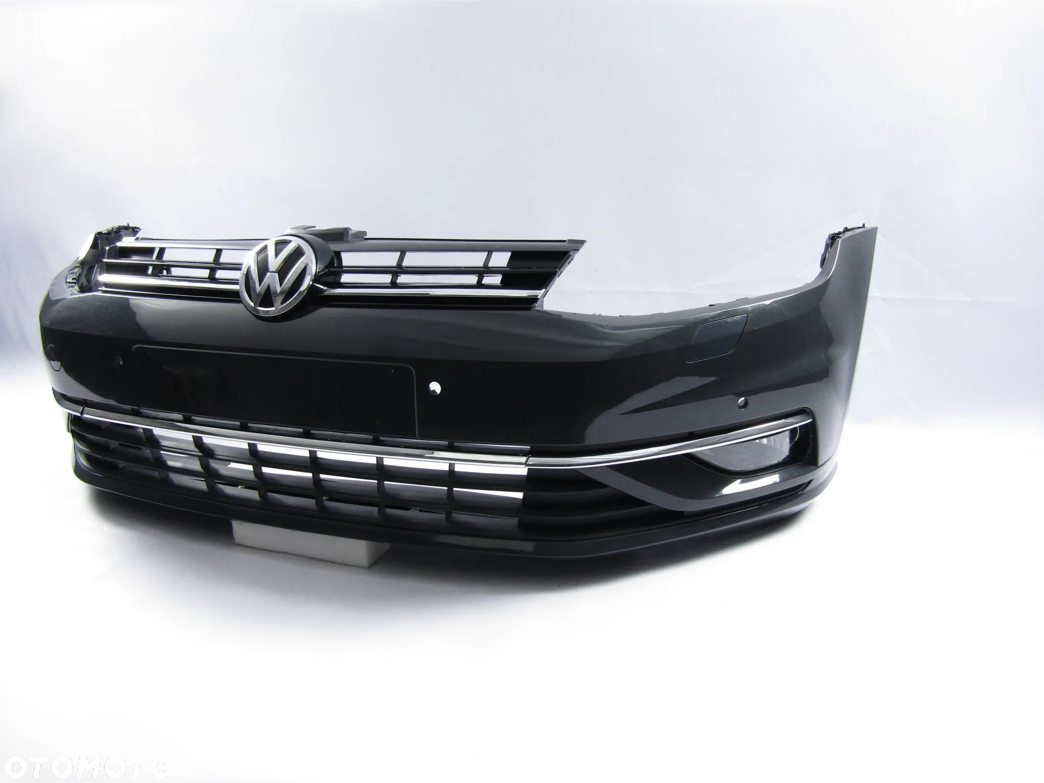 Zderzak przedni VW Golf 7 17 - 20 Sprysk. / Pdc-4 Kod lakieru LI7F - 10