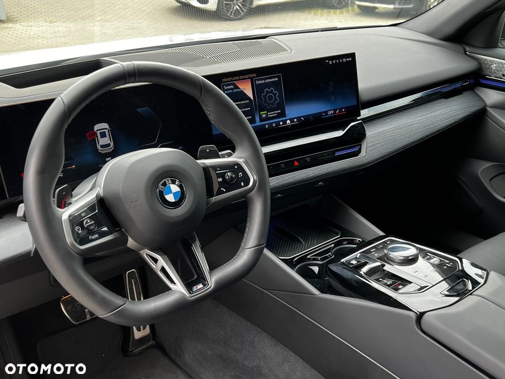 BMW Seria 5 - 17