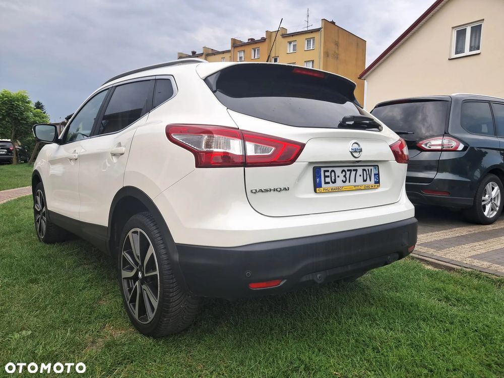 Nissan Qashqai 1.2 DIG-T Tekna+ - 26