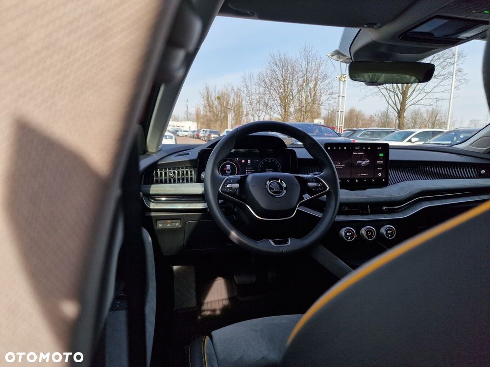 Skoda Superb 2.0 TDI SCR 4x4 Selection DSG - 22