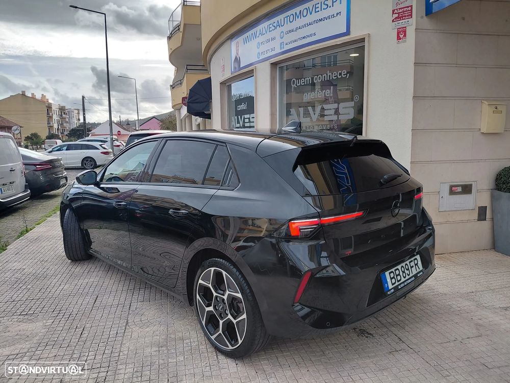 Opel Astra 1.2 T GS Line S/S - 4