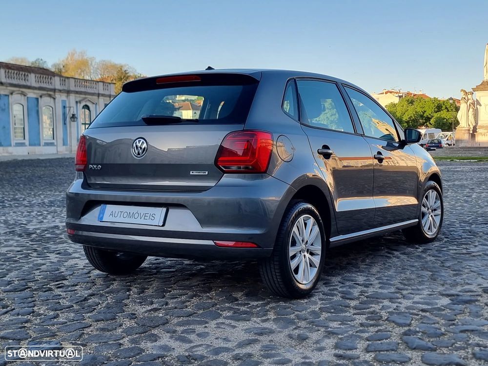 VW Polo 1.0 Confortline - 2