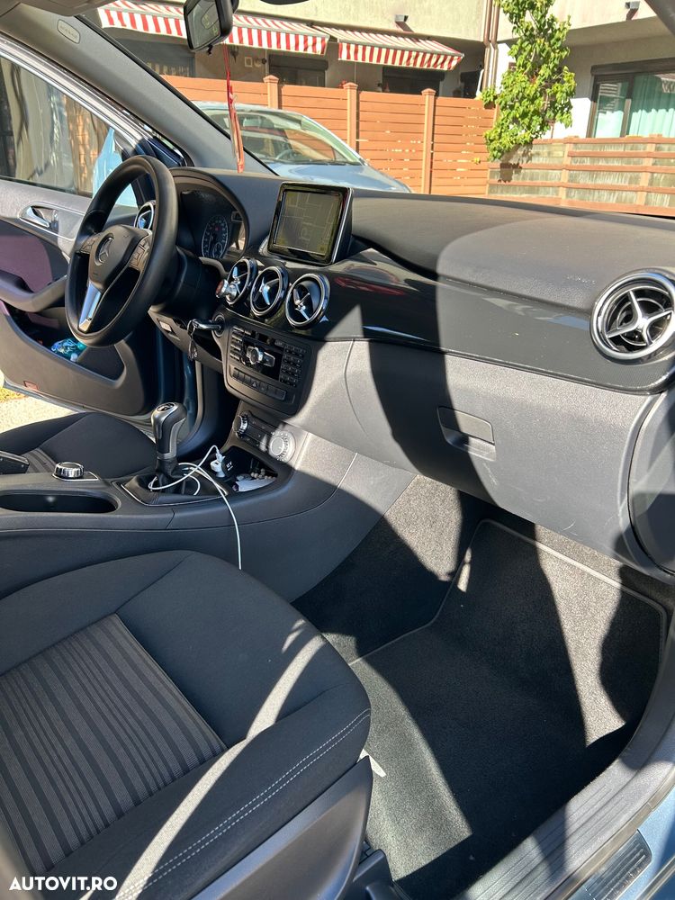 Mercedes-Benz B 200 CDI BlueEFFICIENCY - 10