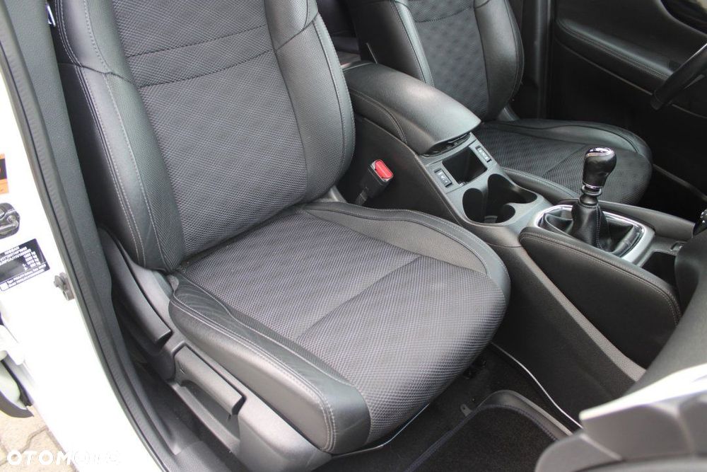 Nissan Qashqai - 18