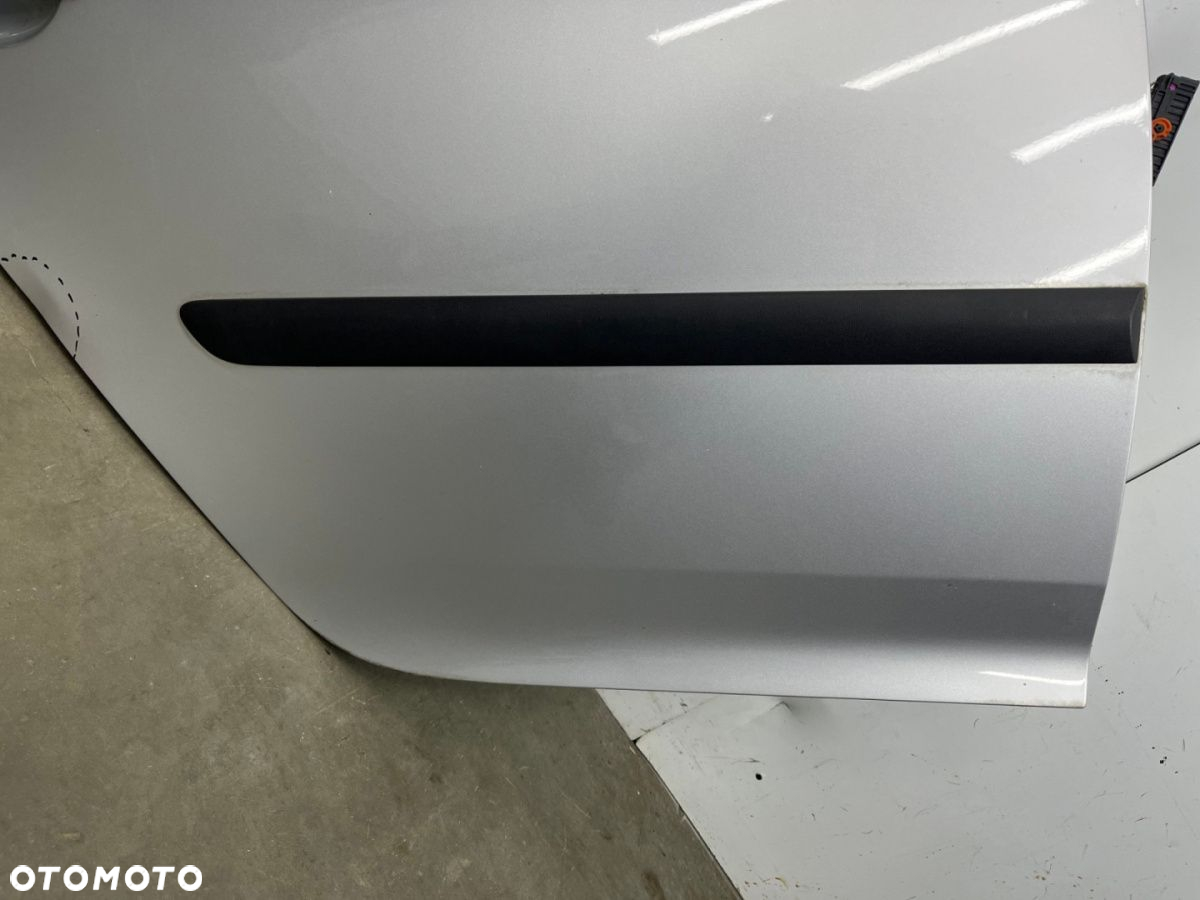 Drzwi VW Golf V 5 03-09r. LA7W 5D HB prawe tylne kompletne szyba zamek podnośnik 1K6833312H - 6