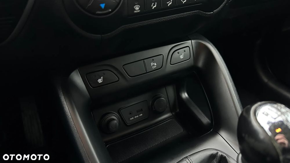 Hyundai ix35 2.0 CRDi 4WD Trend - 12