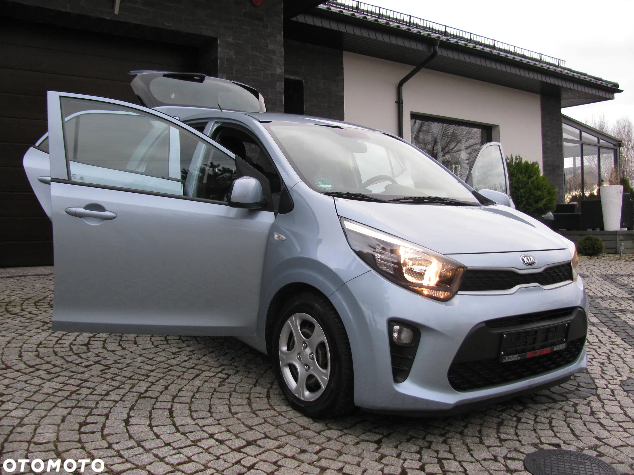Kia Picanto - 10