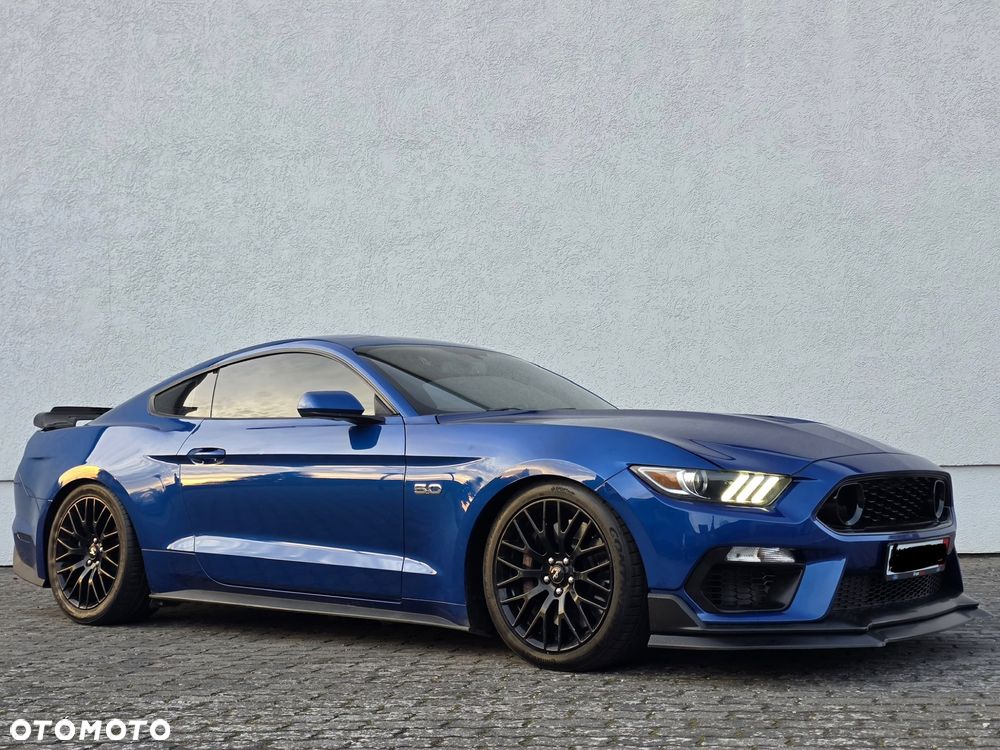 Ford Mustang 5.0 V8 GT - 27