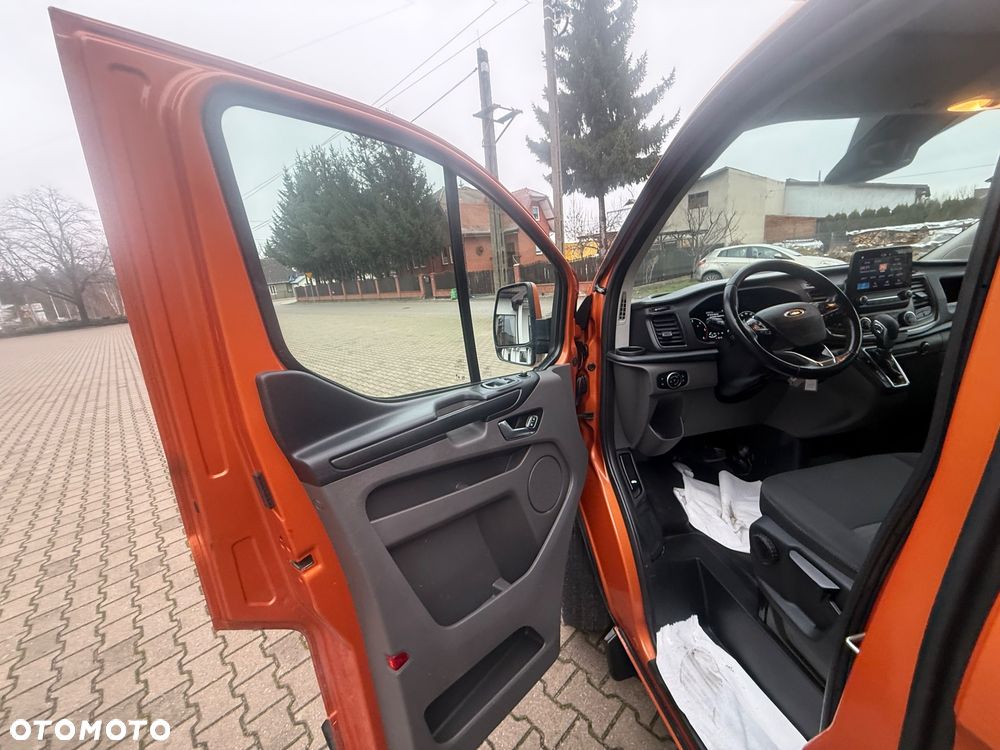 Ford TRANSIT CUSTOM - 33