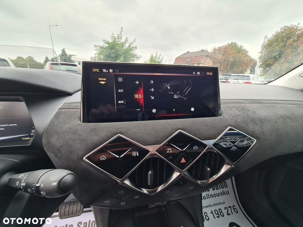 DS Automobiles DS 3 Crossback 1.2 PureTech Performance Line + - 14