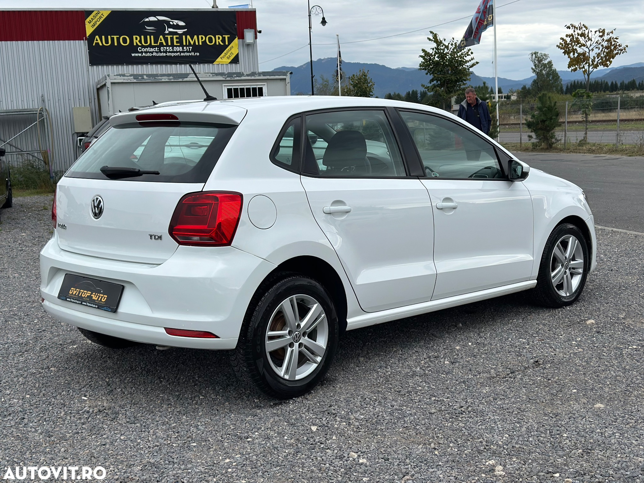 Volkswagen Polo 1.4 TDI (Blue Motion Technology) Comfortline - 4