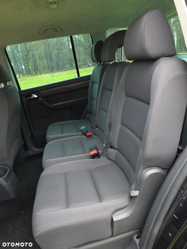 Volkswagen Touran 1.6 Freestyle - 16