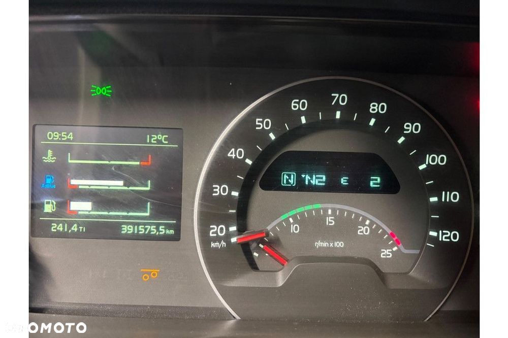 Volvo FH540 6x4 + RETARDER + LIFTING AXLE + EURO 6 - 21