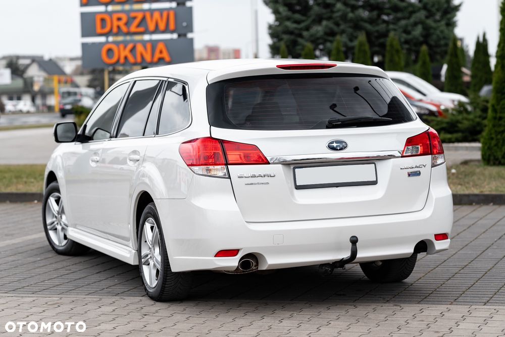Subaru Legacy 2.0D Sport - 17