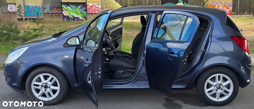 Opel Corsa 1.4 16V Selection 110 Jahre - 18