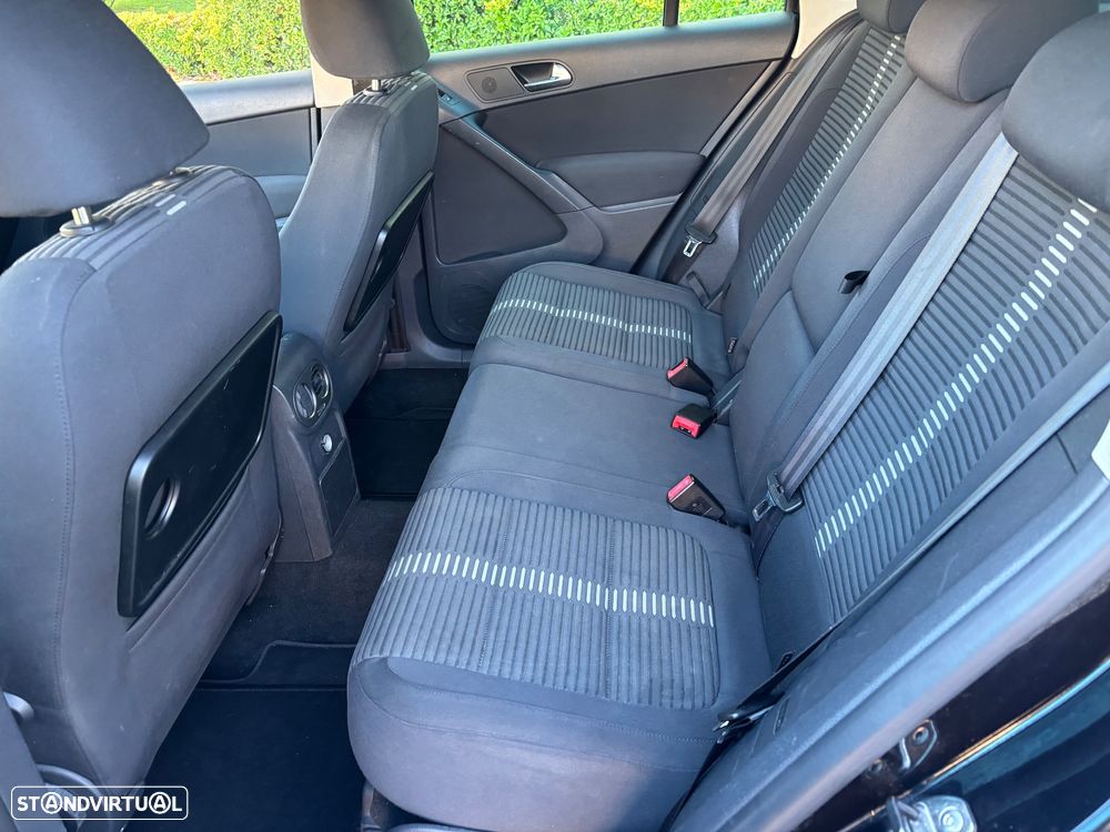 VW Tiguan 1.4 TSI Trend BlueMotion - 9