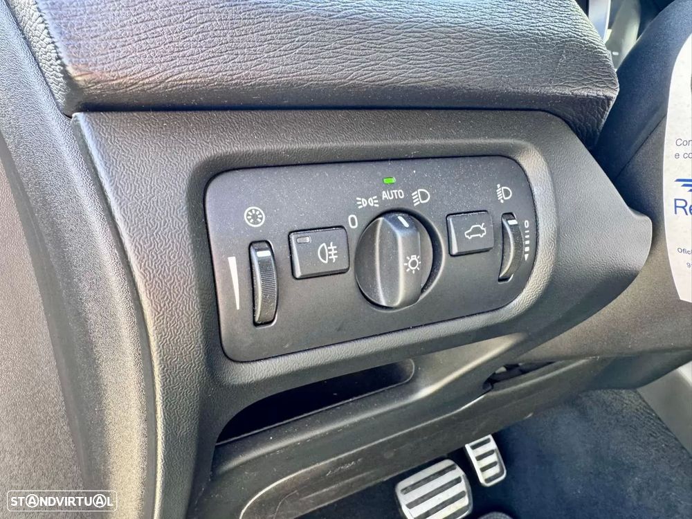 Volvo V40 1.6 D2 R-Design Powershift - 12