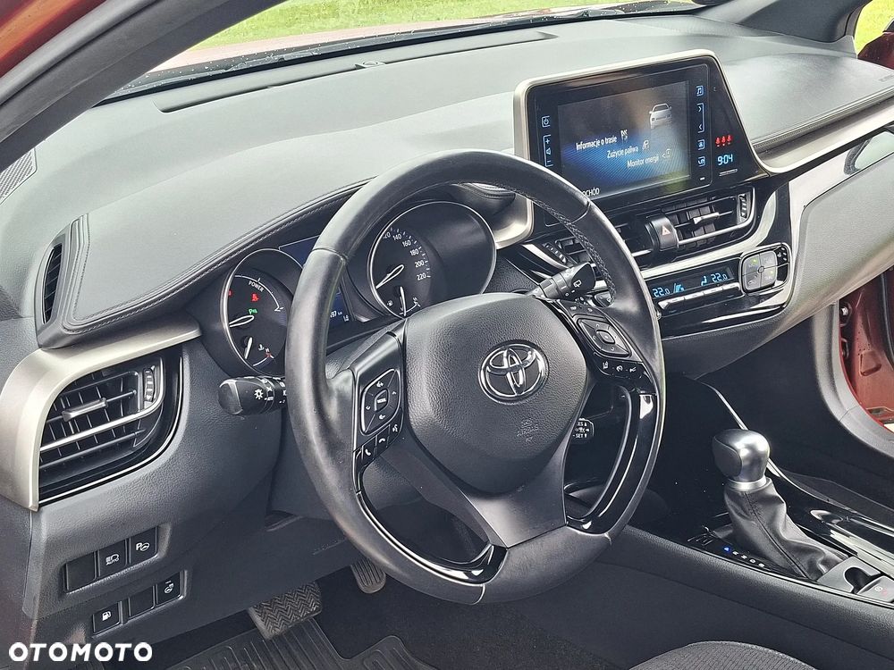 Toyota C-HR - 13