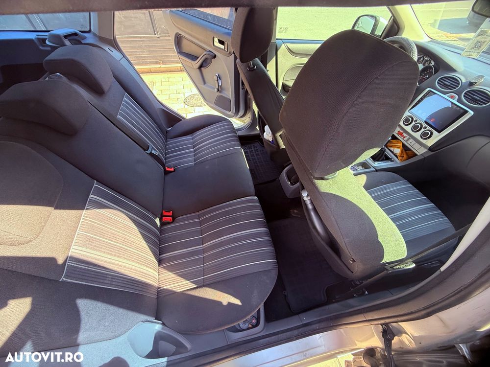 Ford Focus 1.6 TDCI 90 CP Trend - 5