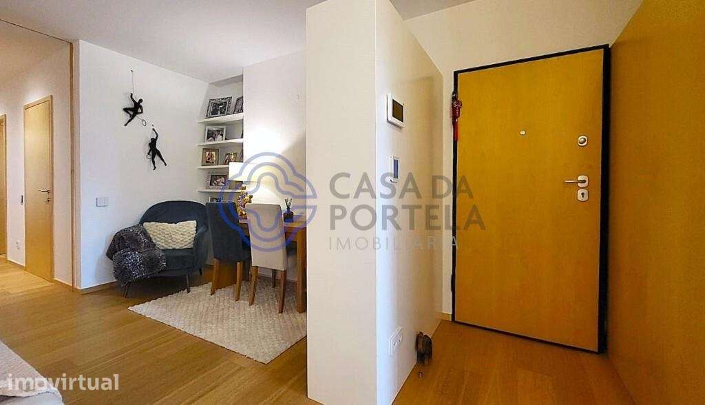 Apartamento T3 com garagem para 2 carros, a poucos metros da praia, em - Grande imagem: 3/37