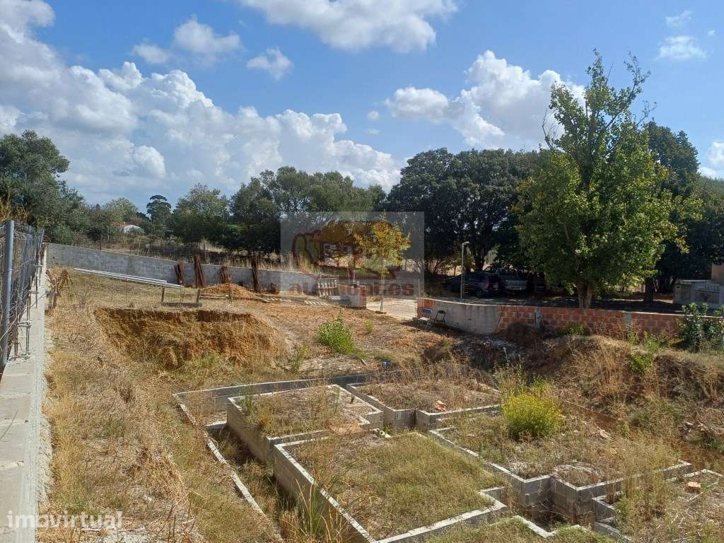 Lote para construção de moradia no centro de Grândola - Grande imagem: 5/8