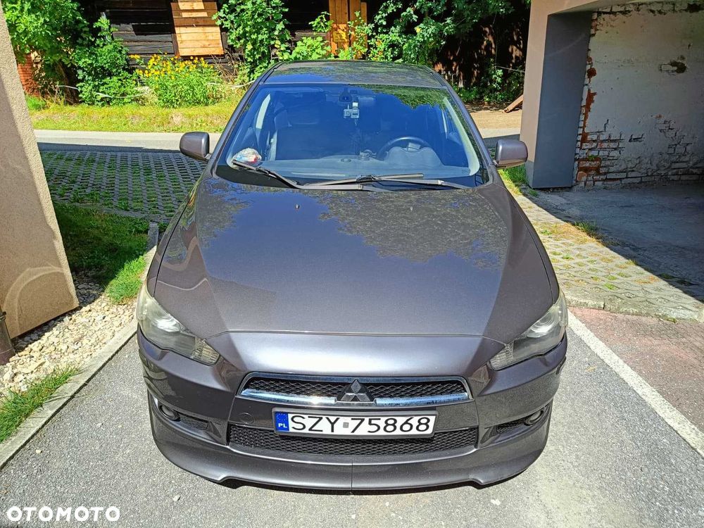 Mitsubishi Lancer - 3