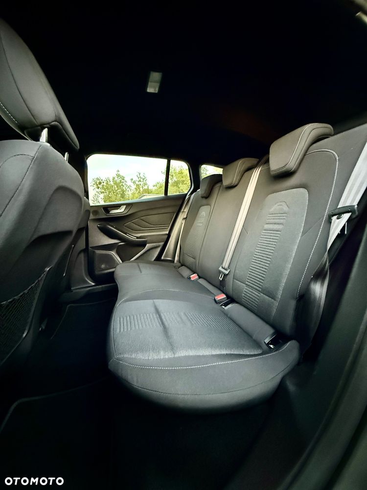 Ford Focus Turnier 1.5 EcoBoost Start-Stopp-System ACTIVE - 30