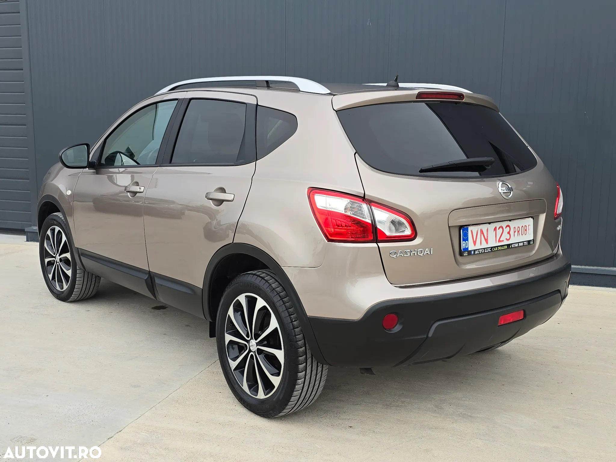 Nissan Qashqai 1.5 DCI Start/Stop Tekna - 12