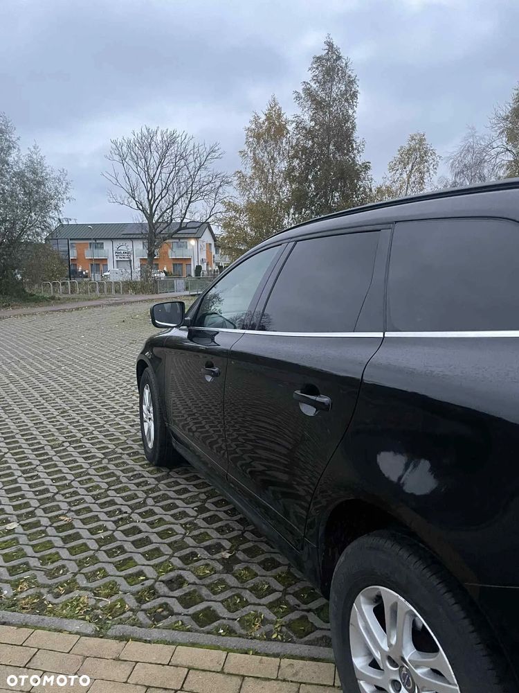 Volvo XC 60 D4 Drive-E R-Design Momentum - 4