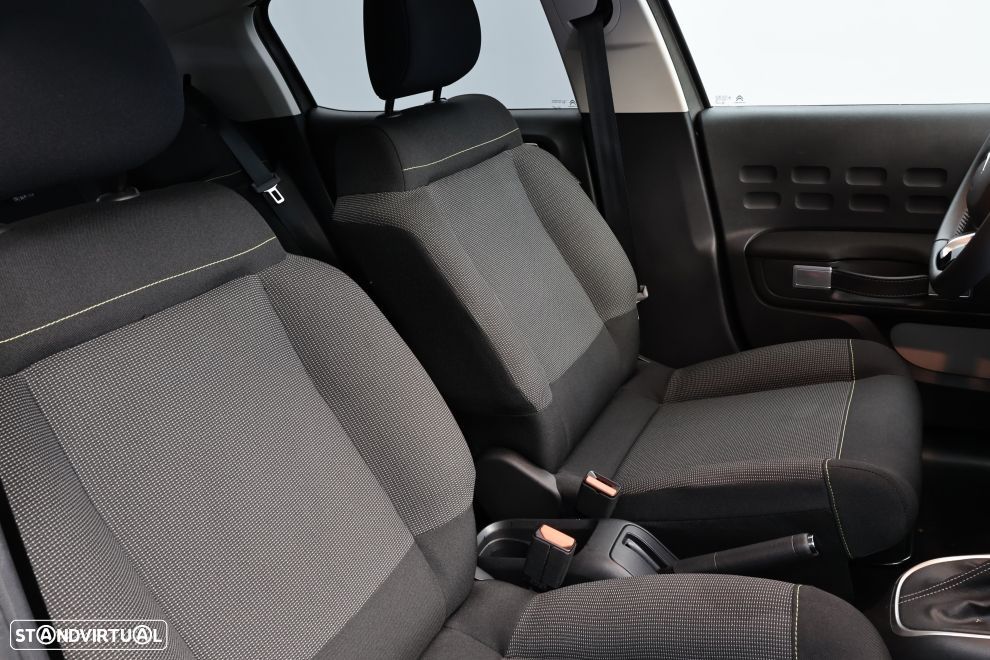 Citroën C3 1.2 PureTech Max EAT6 - 19