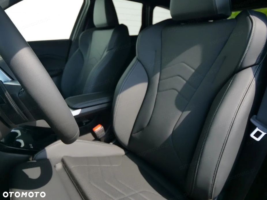 BMW X1 sDrive18d M Sport sport - 8