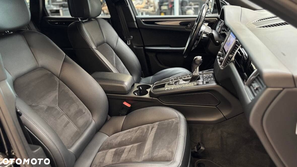 Porsche Macan Standard - 13