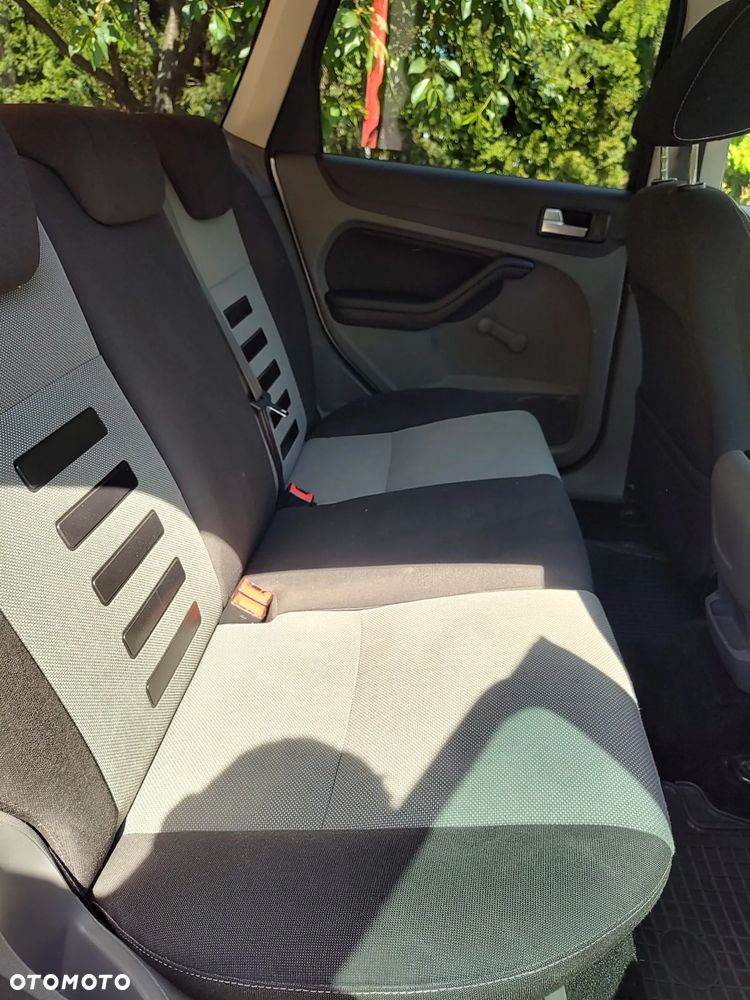 Ford Focus 1.8 TDCi Trend - 19