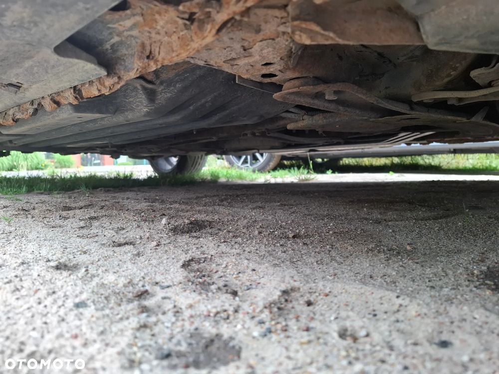 Mazda 3 2.0 Active + - 7