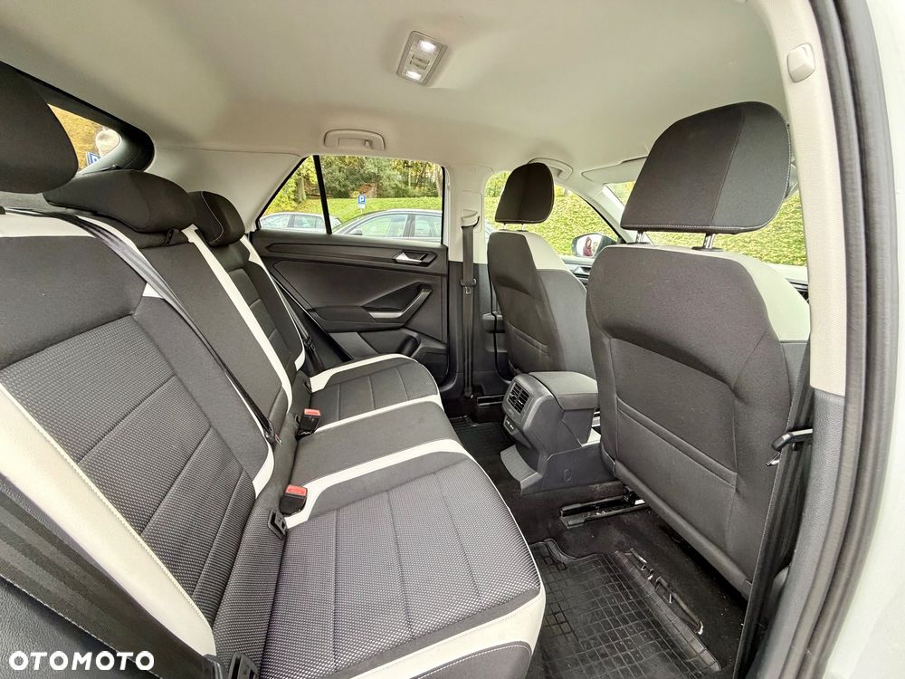 Volkswagen T-Roc 1.5 TSI ACT Premium DSG - 9