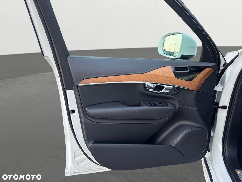 Volvo XC 90 B5 D AWD Inscription 7os - 30