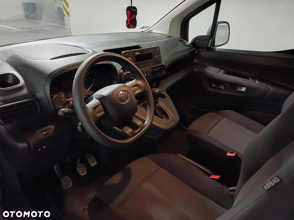 Toyota Proace City Verso 1.5 D-4D Business - 7