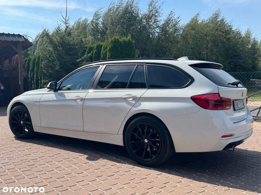 BMW Seria 3 318d - 14