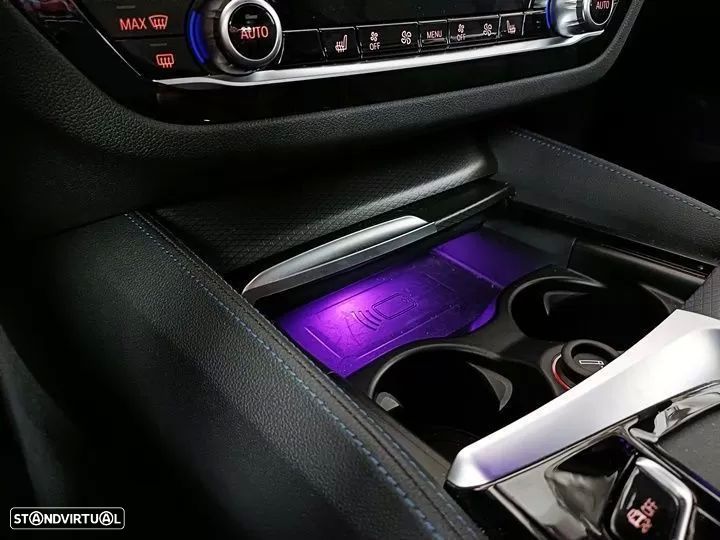 BMW 620 Gran Turismo d Pack M - 26