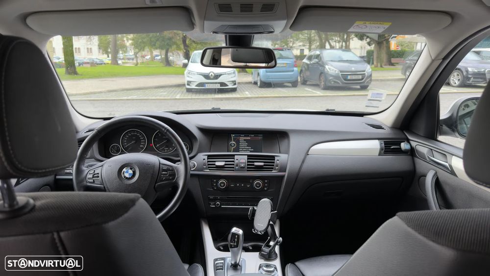 BMW X3 18 d sDrive Auto - 10